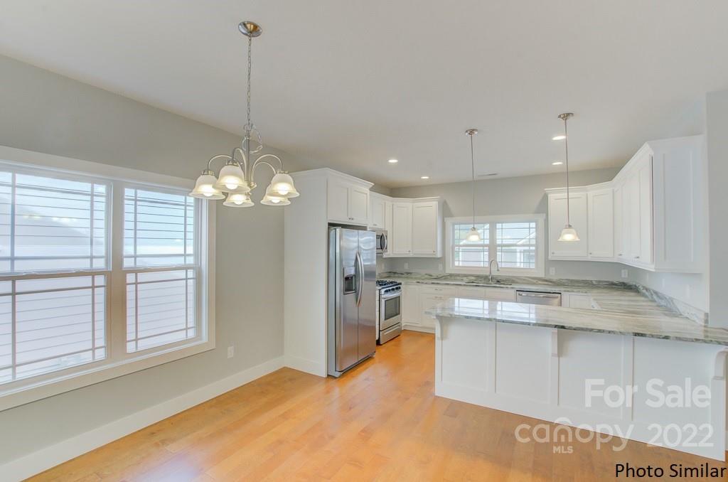 160 Leyland Circle Hendersonville NC 28792