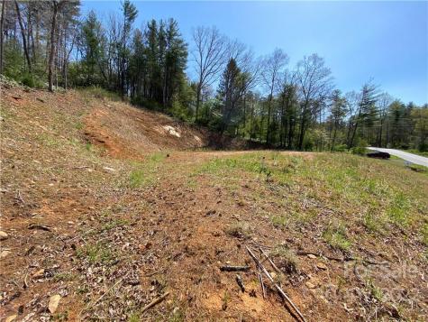 111 Carters Ridge Road Spruce Pine NC 28777