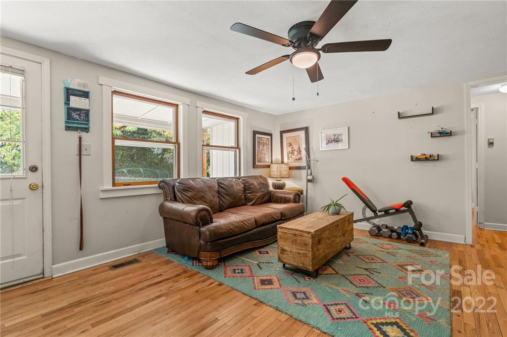 80 Short Tremont Street Asheville NC 28806