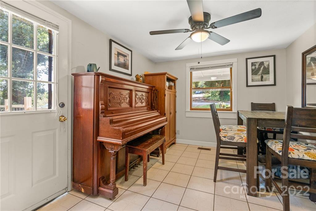 80 Short Tremont Street Asheville NC 28806