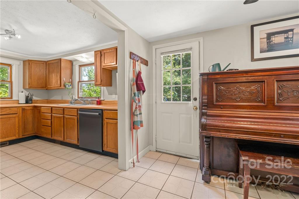 80 Short Tremont Street Asheville NC 28806