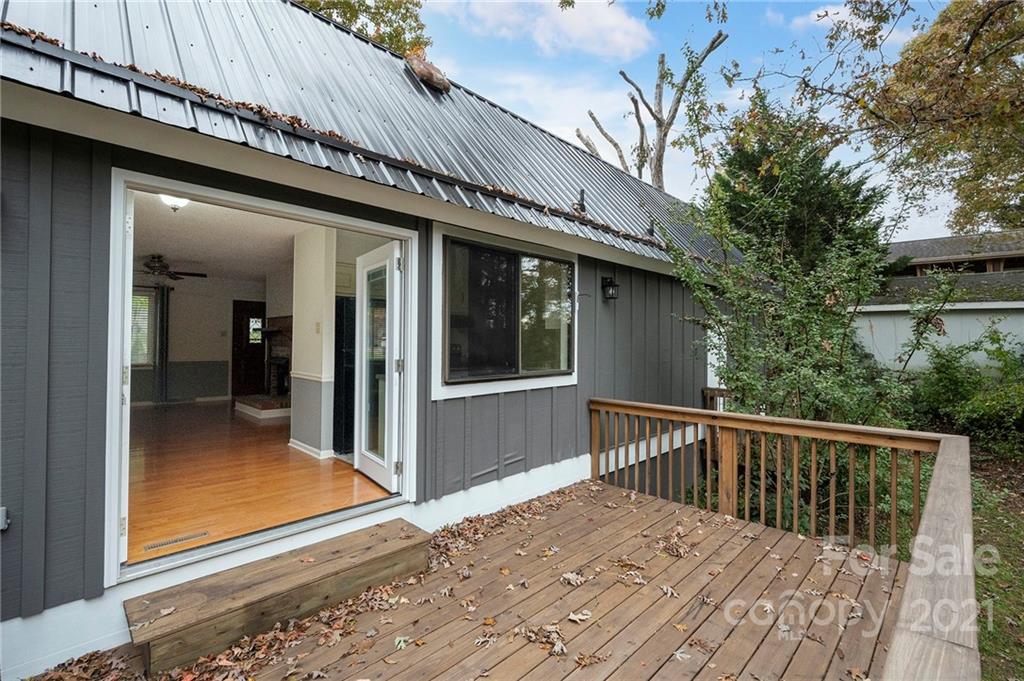 42 Fieldcrest Road Arden NC 28704