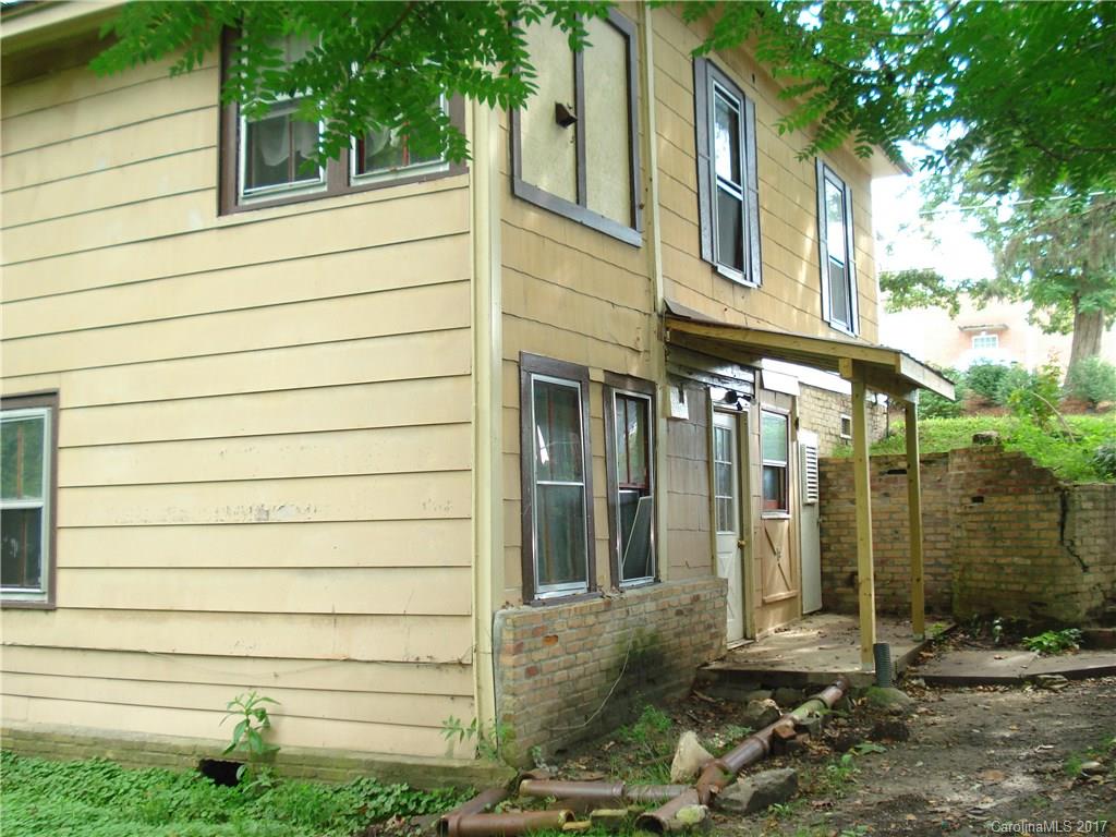 317 Buncombe Street Hendersonville NC 28739