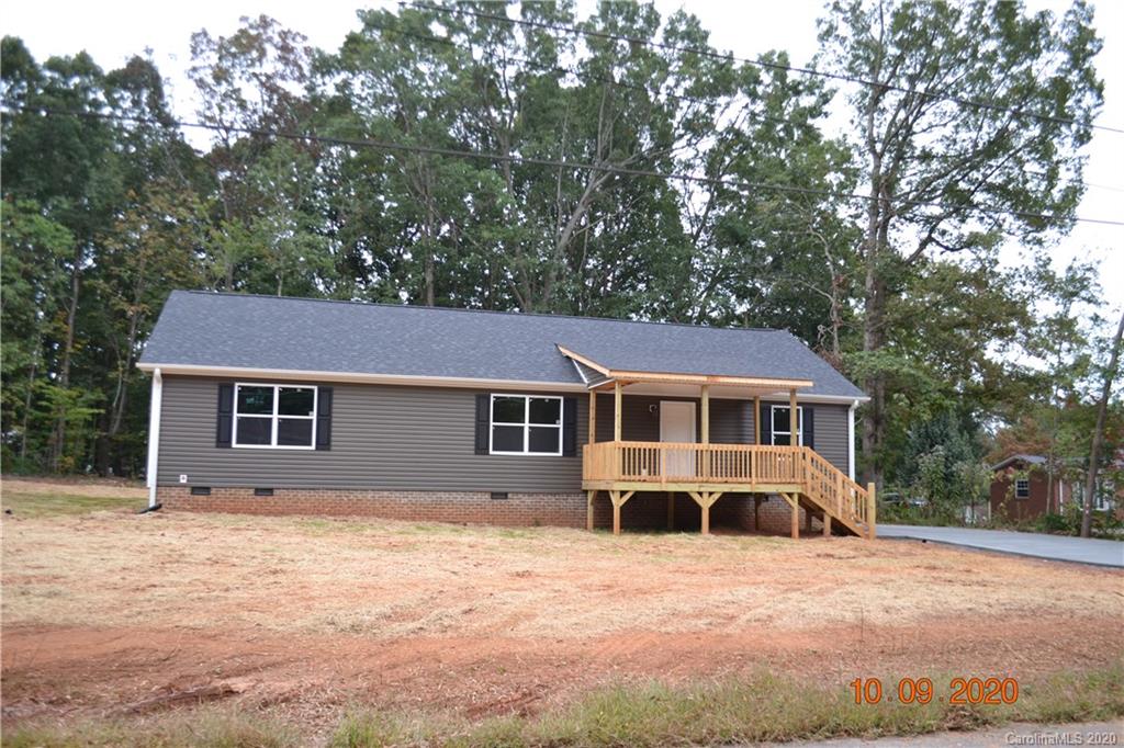 105 Sarah Avenue Newton NC 28658