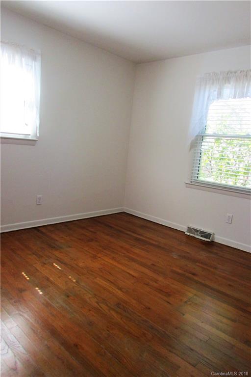 91 Skyview Terrace Asheville NC 28806