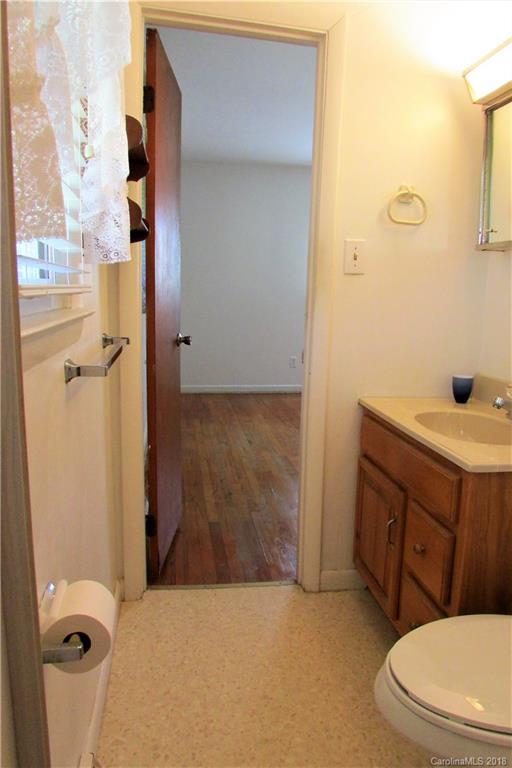 91 Skyview Terrace Asheville NC 28806