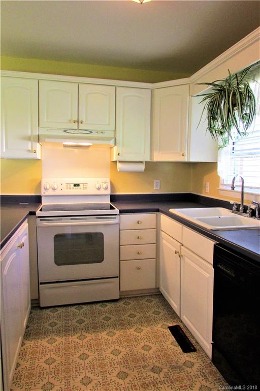91 Skyview Terrace Asheville NC 28806