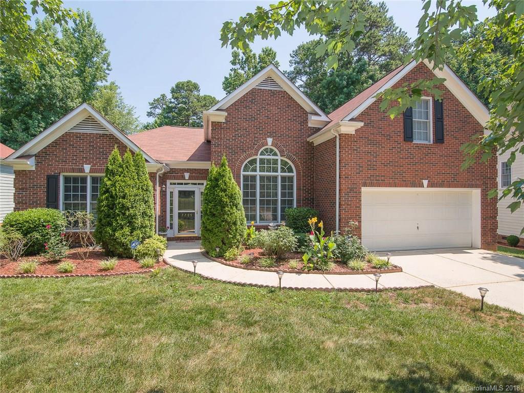 7709 Beaker Court Charlotte NC 28269