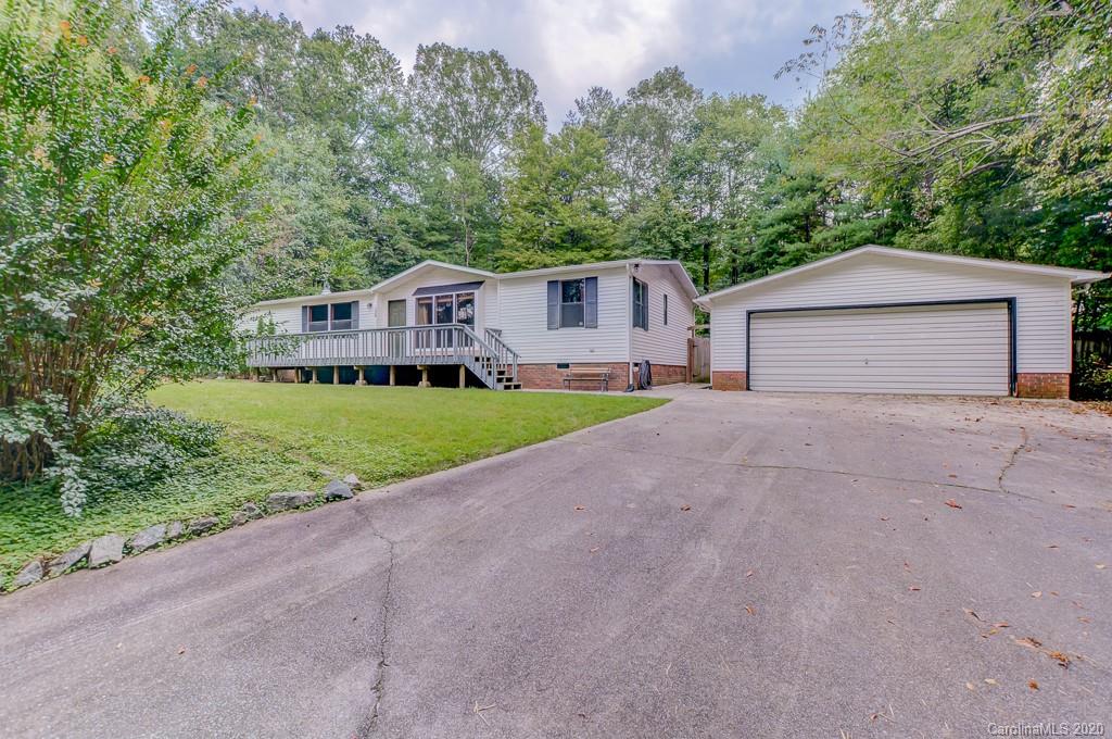 139 Holly Springs Drive Mills River NC 28759