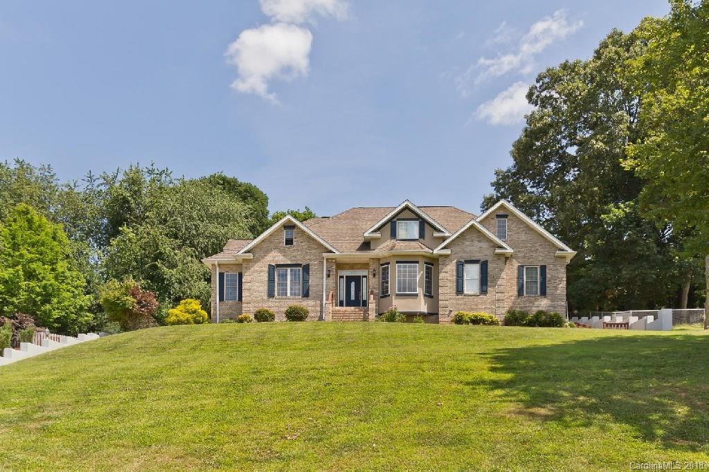 10 Fieldcrest Circle Asheville NC 28806