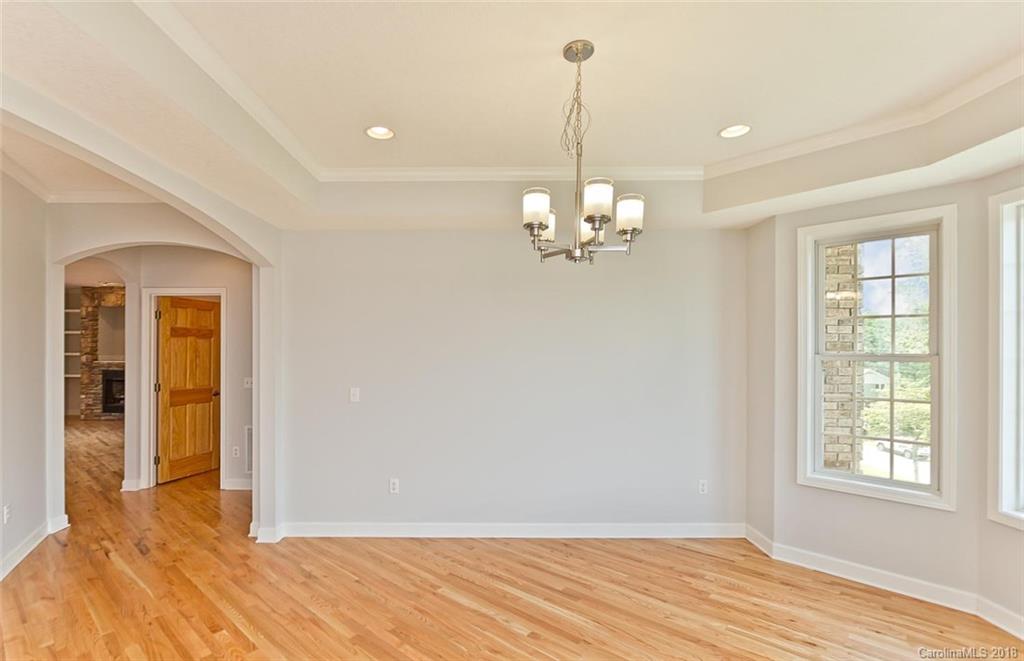 10 Fieldcrest Circle Asheville NC 28806
