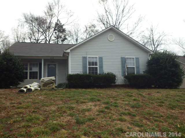 1028 Capps Hollow Drive Charlotte NC 28216