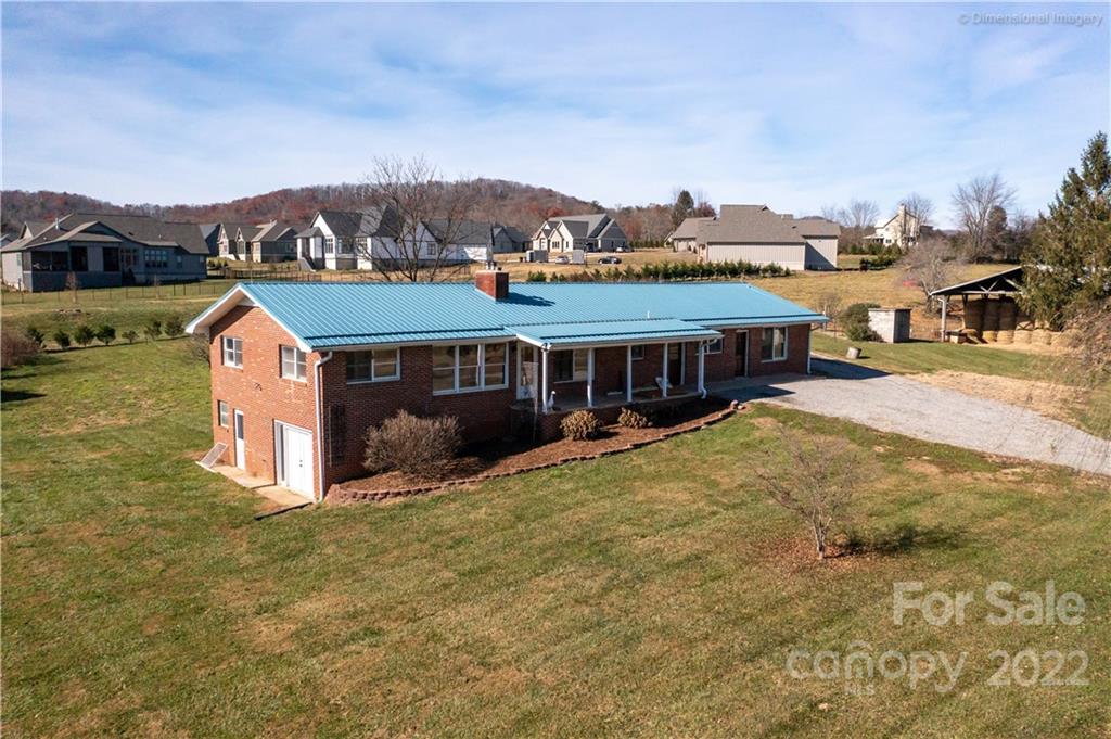 230 Old Turnpike, Road Mills River NC 28759