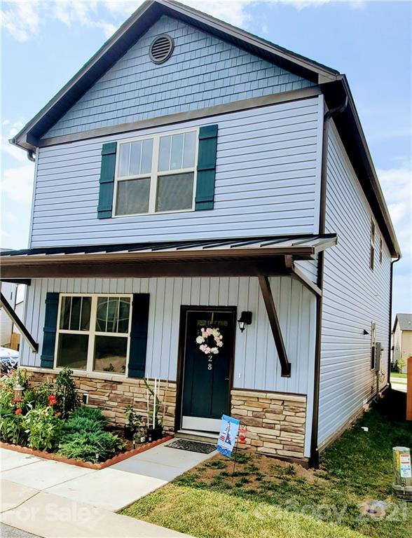 28 Mann Lane Fletcher NC 28732