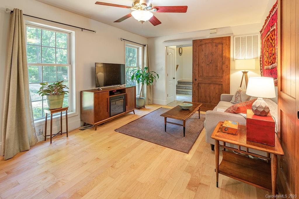 16 Ridge Avenue Asheville NC 28803
