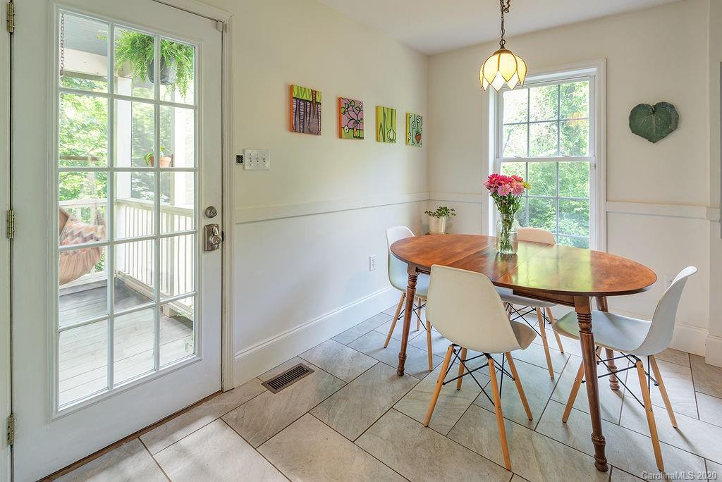 16 Ridge Avenue Asheville NC 28803