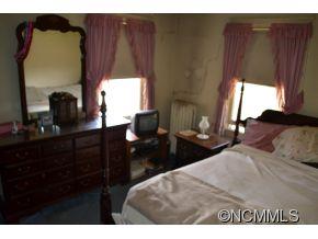 53 Buchanan Place Asheville NC 28801
