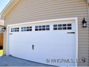 99 Liberty Road Candler NC 28715
