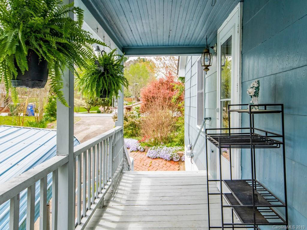 49 Rash Road Asheville NC 28806