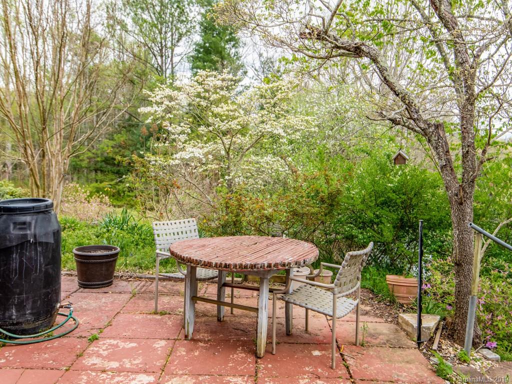 49 Rash Road Asheville NC 28806