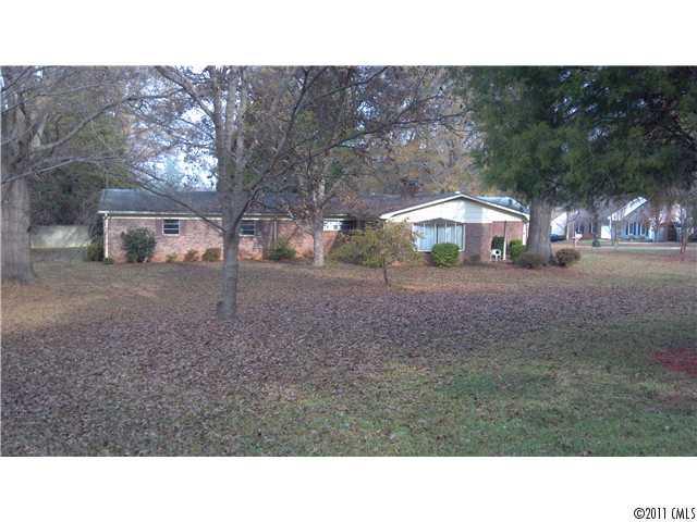 9235 Idlewild Road Charlotte NC 28227