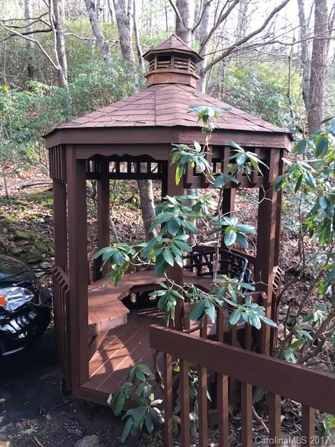 339 Summer Haven Road Swannanoa NC 28778