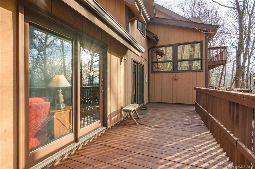 339 Summer Haven Road Swannanoa NC 28778