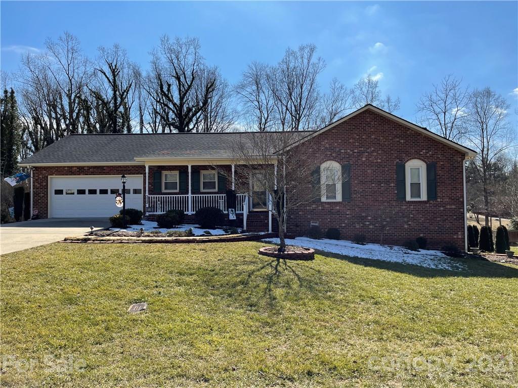 2334 20th Avenue Court NE Hickory NC 28601