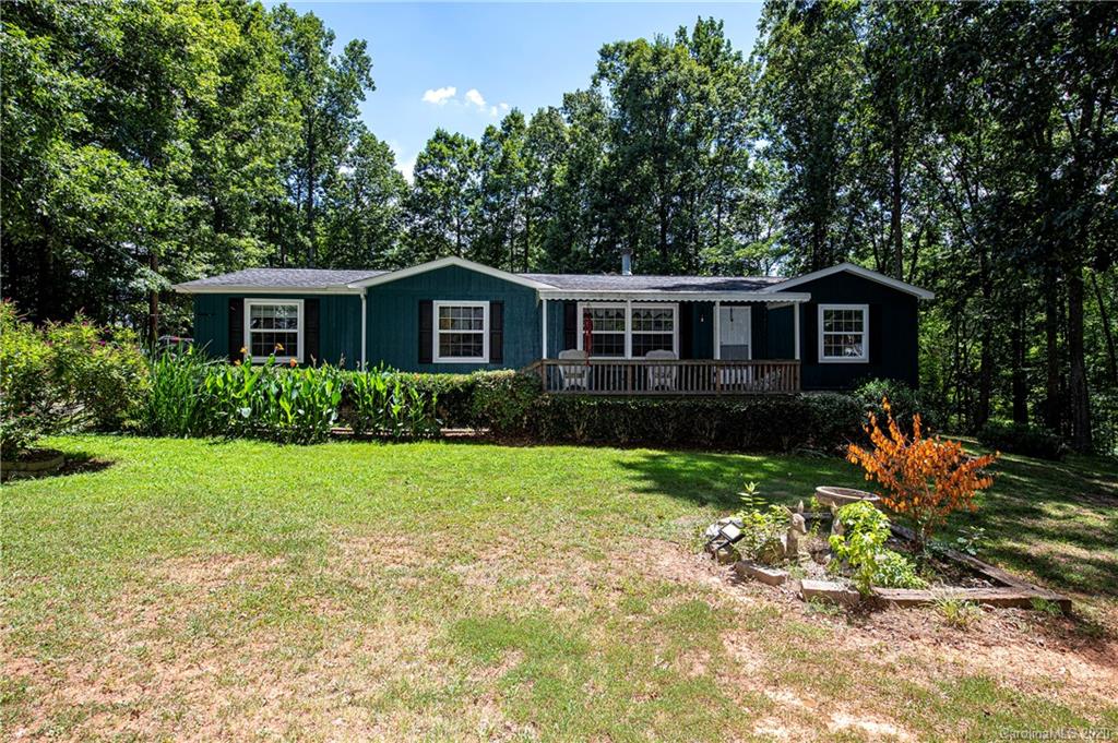 127 Silver Fox Court Mount Holly NC 28120
