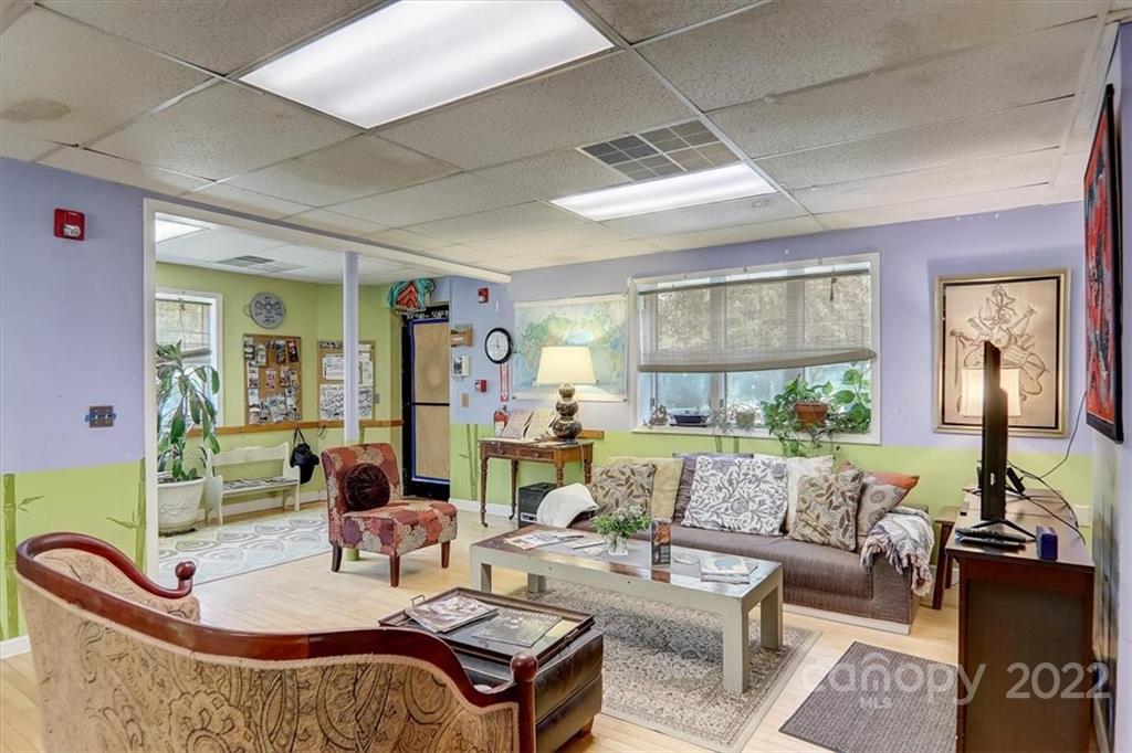 818 Haywood Road Asheville NC 28806