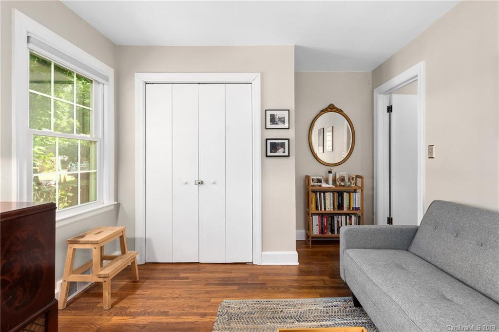 21 Rumbough Place Asheville NC 28806