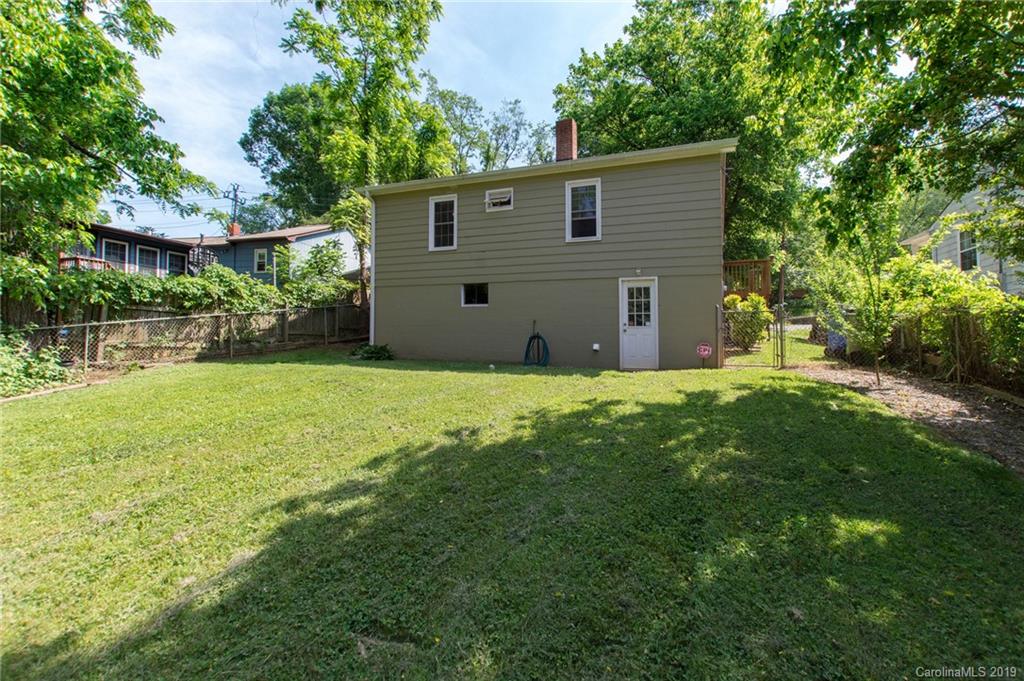 21 Rumbough Place Asheville NC 28806
