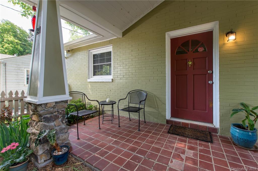 21 Rumbough Place Asheville NC 28806