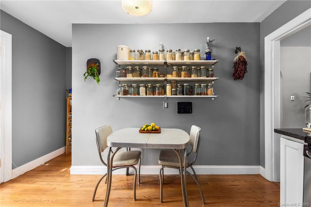 21 Rumbough Place Asheville NC 28806