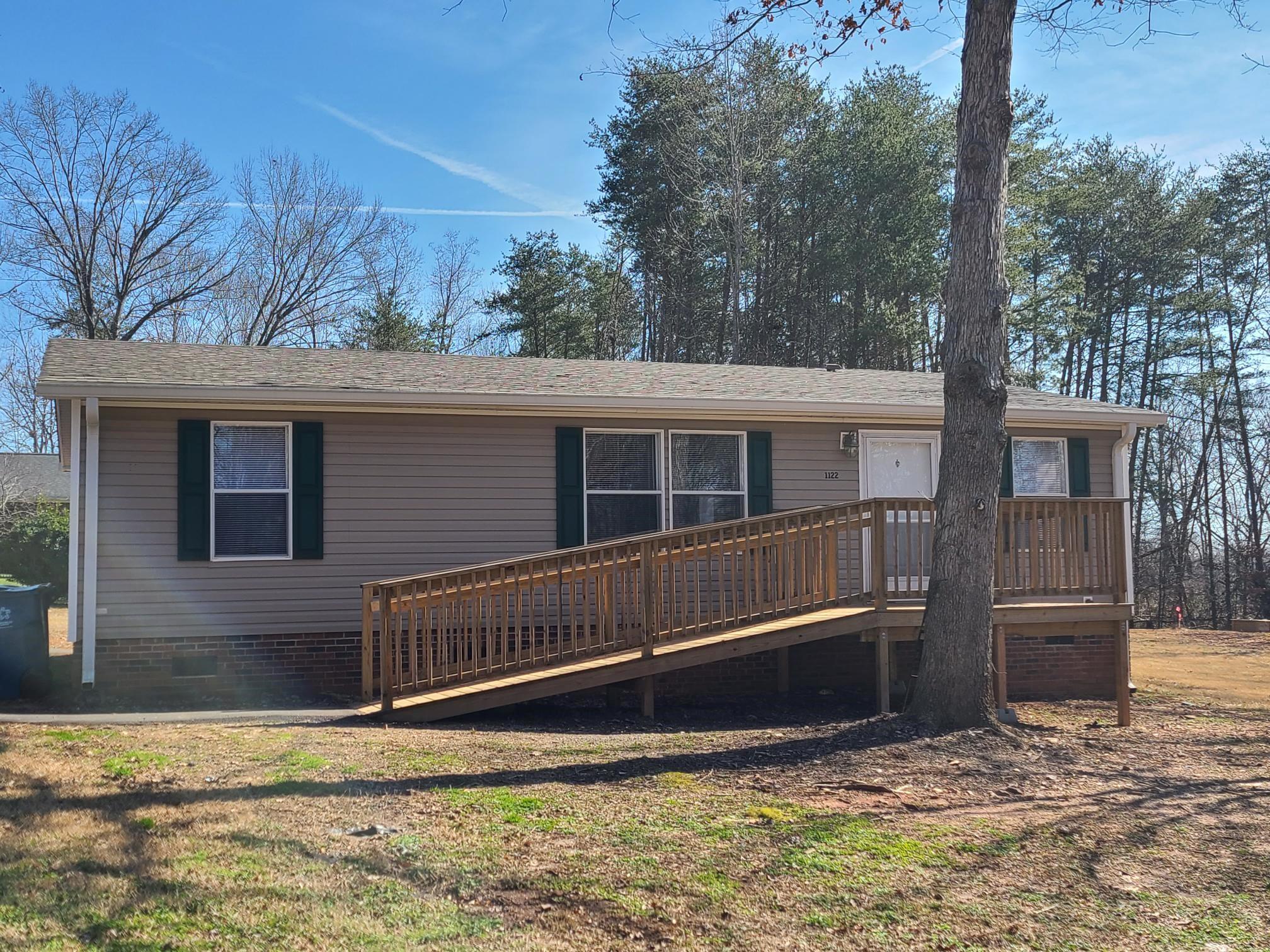 1122 Winstone Drive Hickory NC 28602