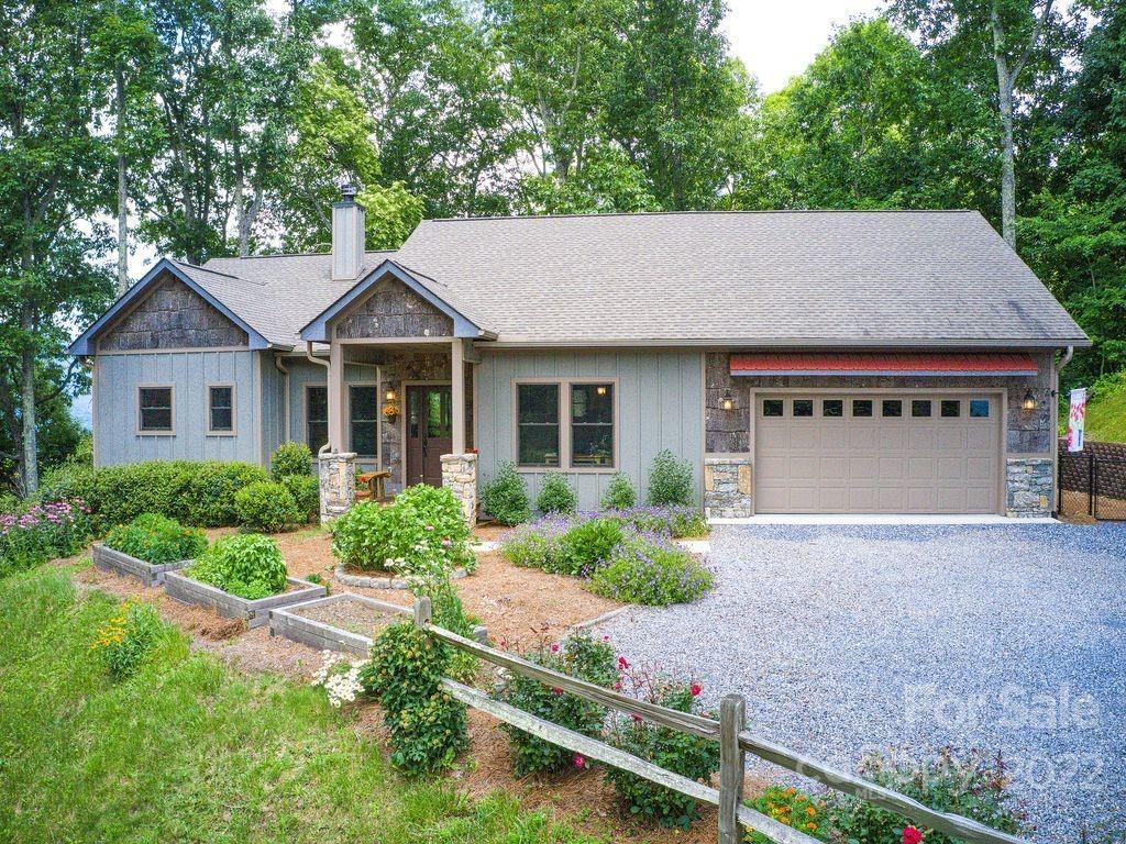 295 Aubrey Trail Waynesville NC 28785
