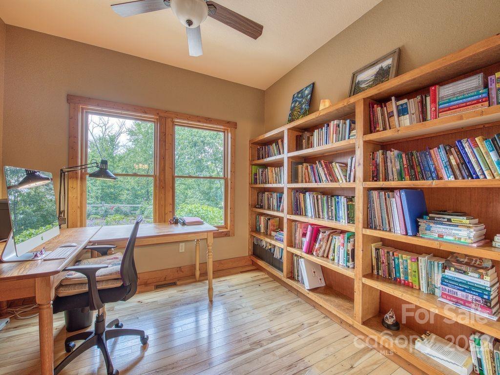 295 Aubrey Trail Waynesville NC 28785