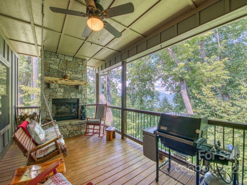 295 Aubrey Trail Waynesville NC 28785