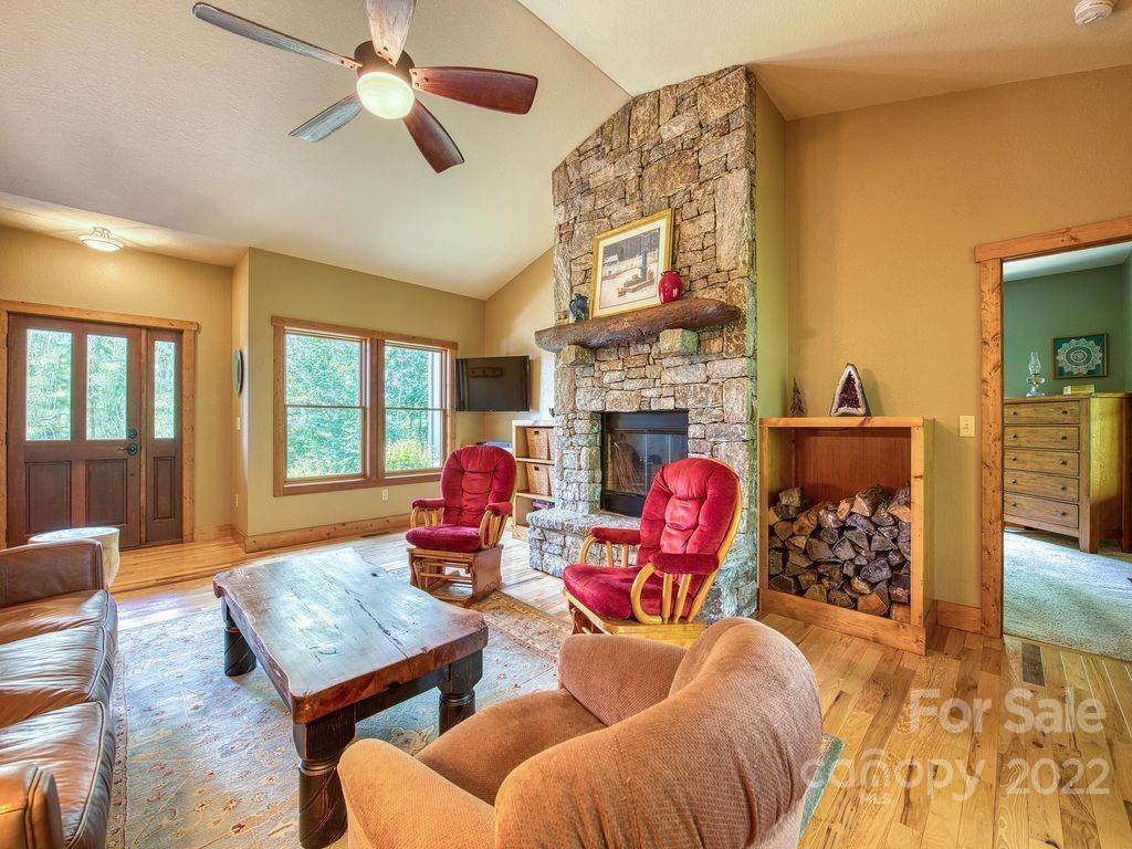 295 Aubrey Trail Waynesville NC 28785