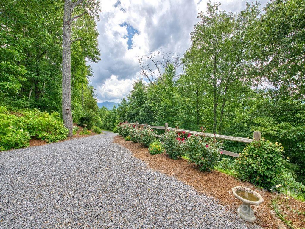 295 Aubrey Trail Waynesville NC 28785
