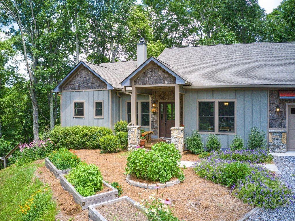 295 Aubrey Trail Waynesville NC 28785