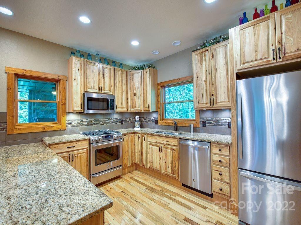 295 Aubrey Trail Waynesville NC 28785
