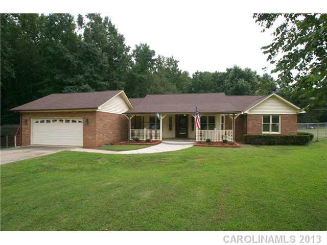 1501 Riding Trail Lane Concord NC 28027