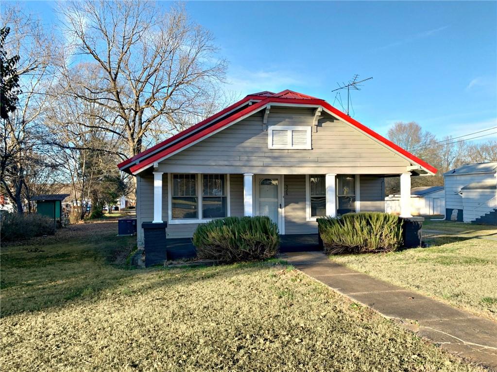 526 W 13th Street Newton NC 28658