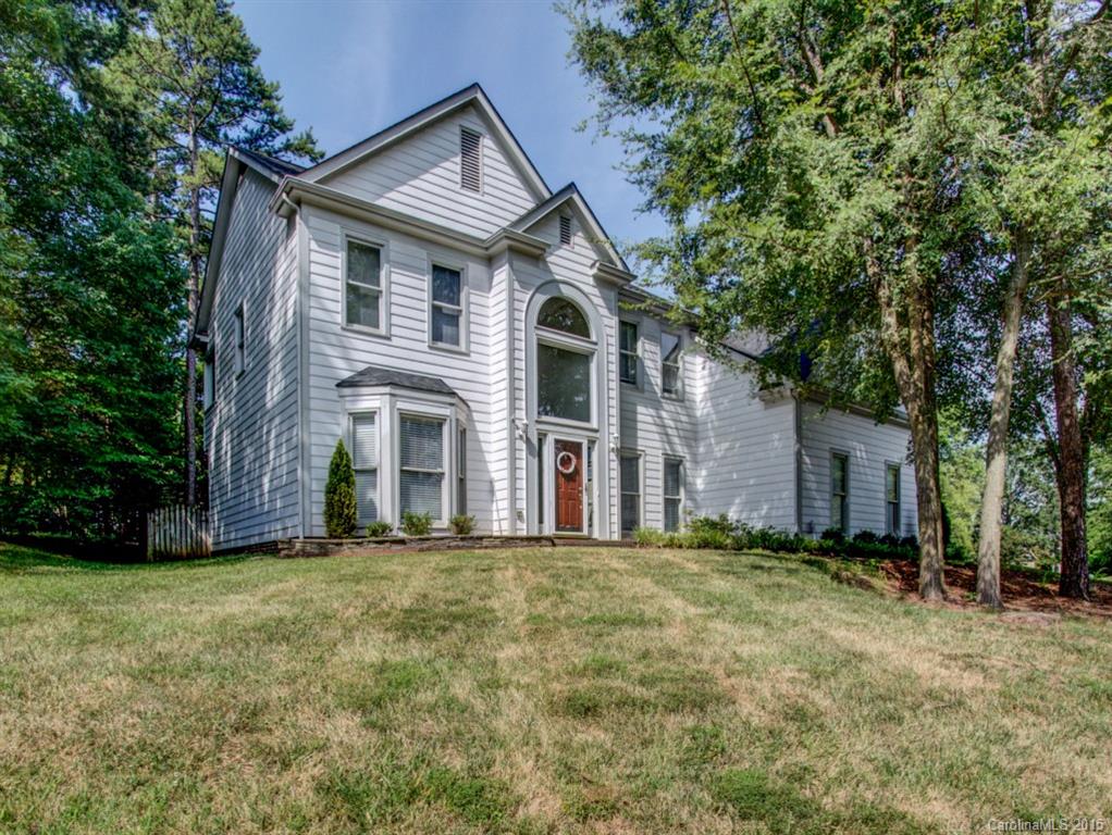 6801 Wolf Run Drive Charlotte NC 28277