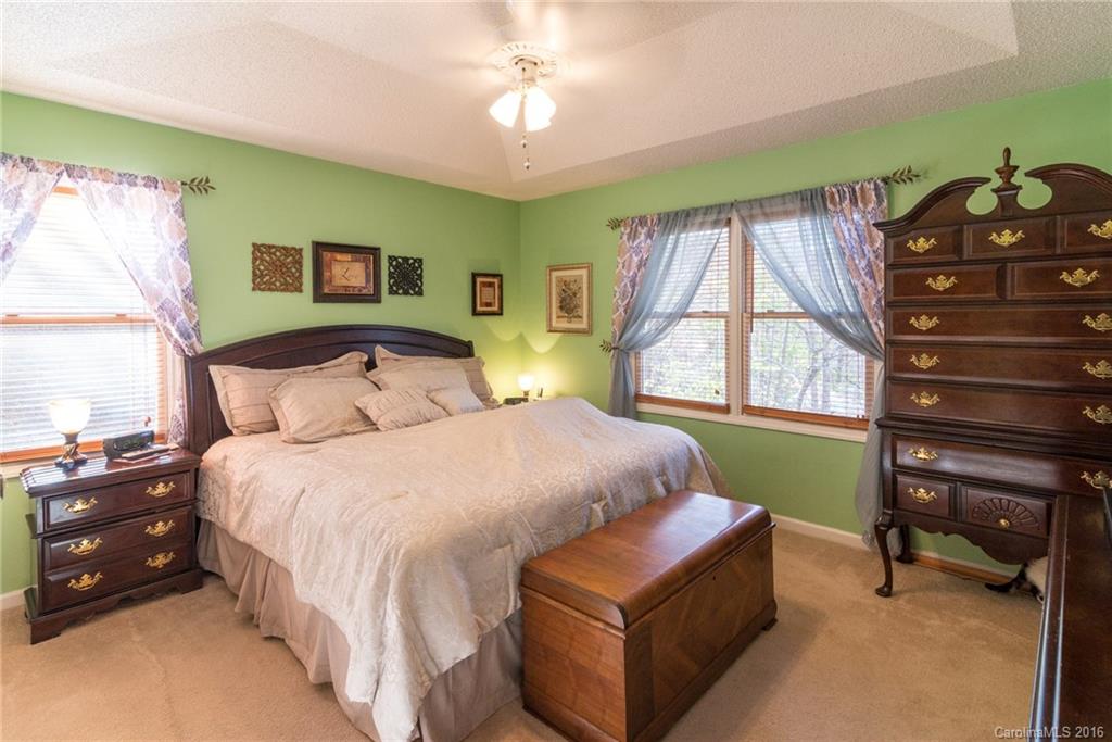 100 Aster Ridge Trail Swannanoa NC 28778
