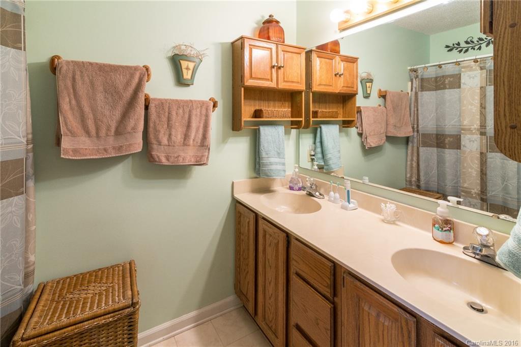 100 Aster Ridge Trail Swannanoa NC 28778