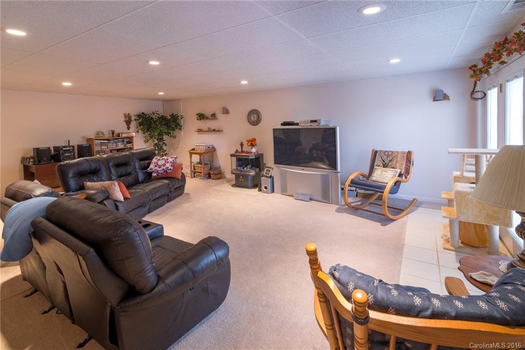 100 Aster Ridge Trail Swannanoa NC 28778