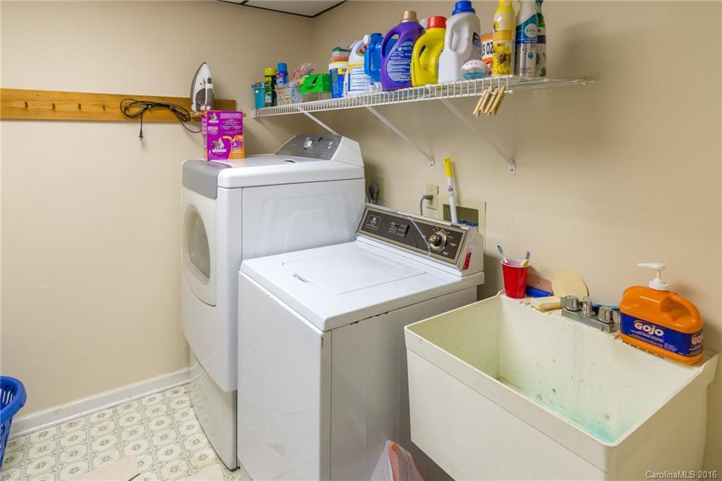100 Aster Ridge Trail Swannanoa NC 28778