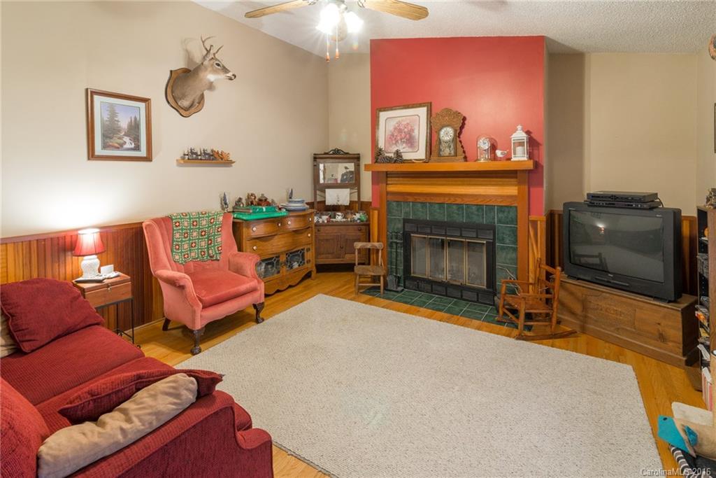 100 Aster Ridge Trail Swannanoa NC 28778